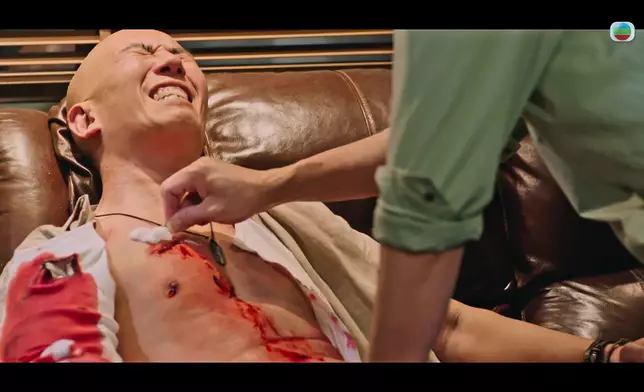 因為老是受傷又老是常出現，網民對Eddie都好有記憶點，仲封佢做「容易受傷的男人」。