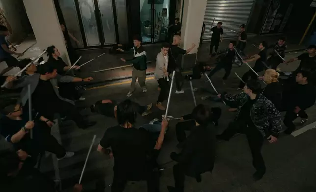 呢場打戲都拍得好好睇，三人兄弟情濃烈到爆。