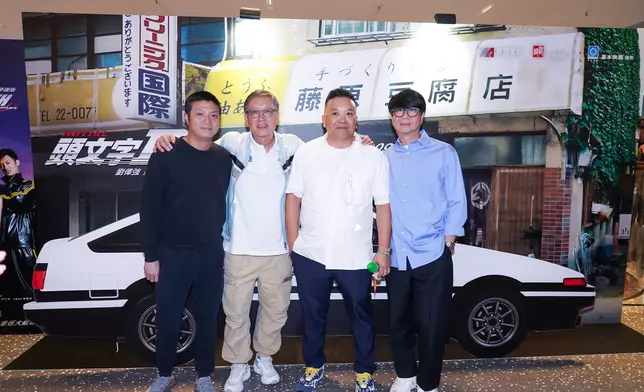 （左起）寰亞傳媒行政總裁林孝賢、導演劉偉強、導演麥兆輝、電影配樂陳光榮