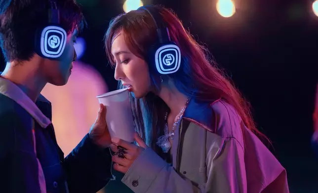 Yumi演技大爆發。