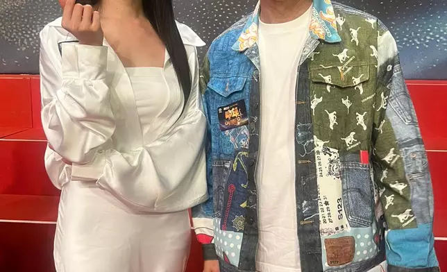 巴士的報記者攝