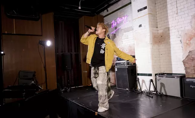 莫凱謙不僅作為演出音樂總監亦帶來個人作品。