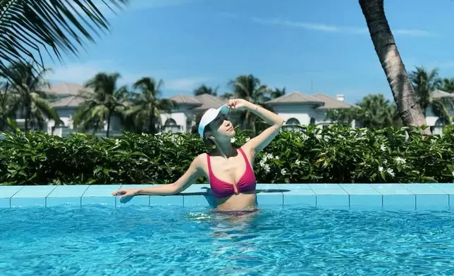 享受陽光與海灘。