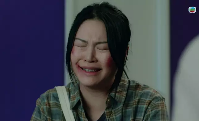 佢真係喊得好淒涼。