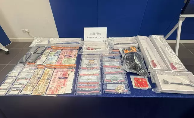 警方進行了代號為「帝聯」的大型反爆竊行動，拘捕4人，起回補份贜物。