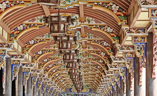 巴士的報記者攝