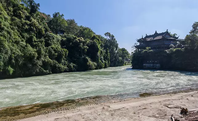 巴士的報記者攝