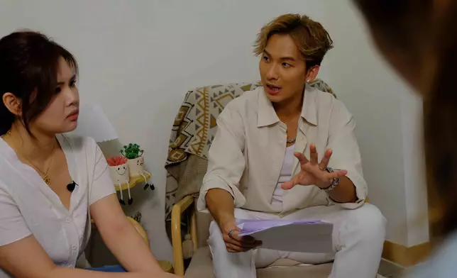 吉吉對節目製作非常認真，埋位前跟受訪者講解拍攝方向，表現非常專業。