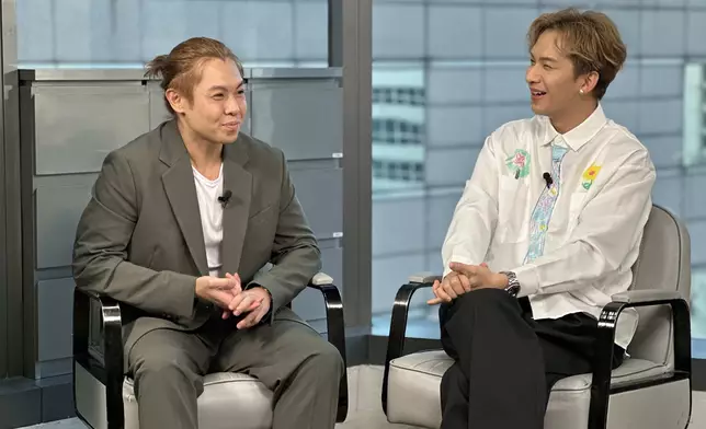 吉吉對髮型師Nick 的故事有感而發，笑言大家都係21歲出來闖江湖。