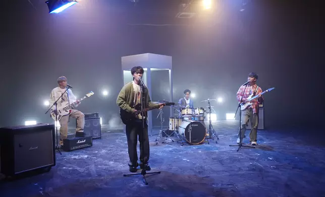 ROVER甜蜜新作《當我喜歡你時》。