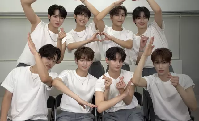 Alpha Drive One在決賽結束後隨即進行成團後首次直播。網上圖片