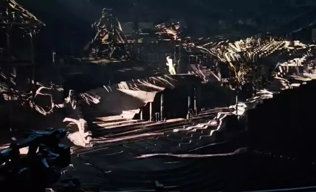 《重慶．1949》。巴士的報記者攝