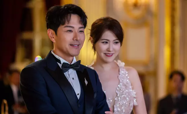 眾女角多元化服裝打扮，獲網民盛讚猶如「女主時裝秀」。