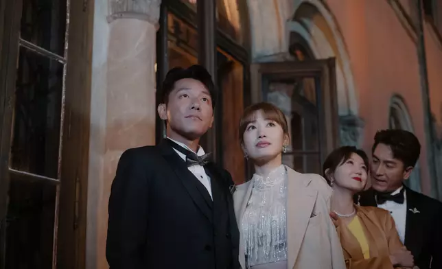 眾女角多元化服裝打扮，獲網民盛讚猶如「女主時裝秀」。