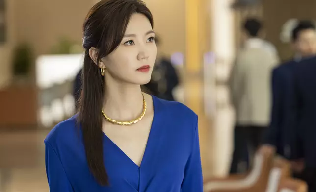 眾女角多元化服裝打扮，獲網民盛讚猶如「女主時裝秀」。