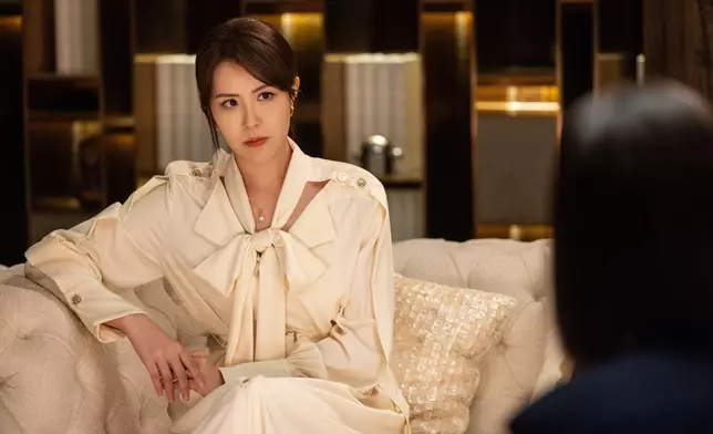 眾女角多元化服裝打扮，獲網民盛讚猶如「女主時裝秀」。