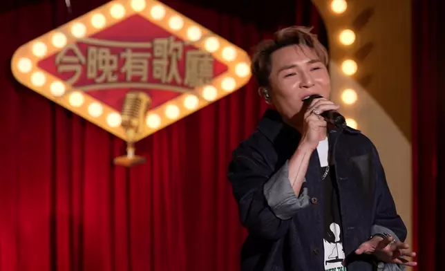 《春夏秋冬》劉威煌