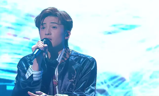 陸卓謙Jeffrey以充滿情感的少男視角演繹情歌《燕尾蝶》。