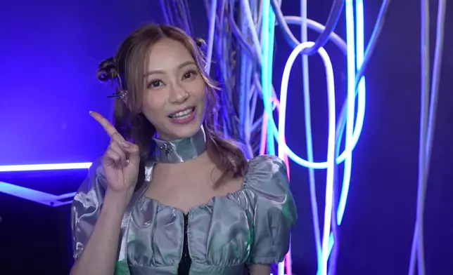 GM跟葉蒨文公開戀情後，首度合作演出短劇。