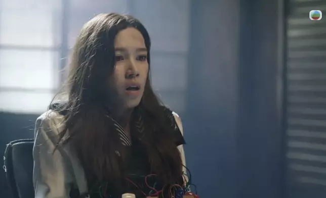 傅嘉莉憑《刑偵12》首度勇奪視后殊榮第一個反應係「唔敢相信」！