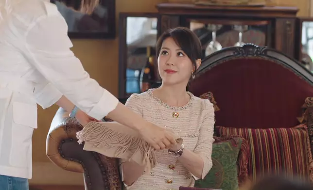 呢個Look好有貴氣。