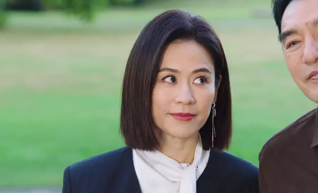 宣萱嘅眼神同埋微笑、好有氣場，亦凸顯咗董一妍嘅機智同聰穎。