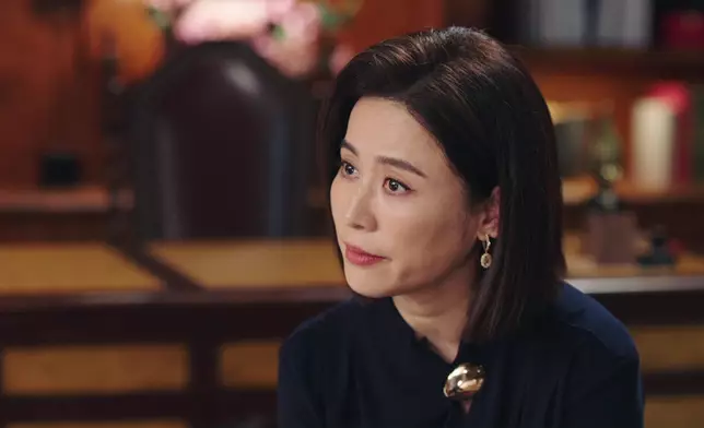 宣萱嘅眼神同埋微笑、好有氣場，亦凸顯咗董一妍嘅機智同聰穎。