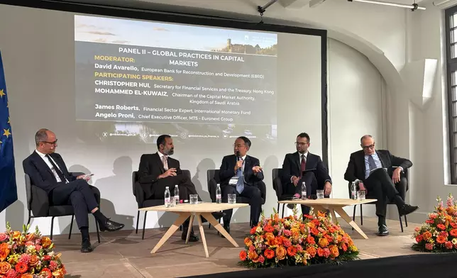 財庫局局長在斯洛文尼亞財政部高級別會議上向歐洲財政部長展示香港優勢 政府新聞處圖片