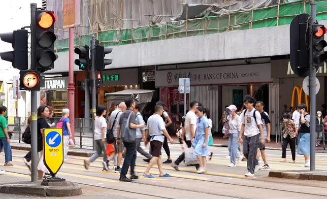 巴士的報記者攝