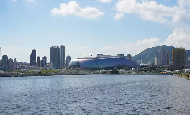 日前有網民在社交平台抱怨，指區內一間食肆都無。資料圖片