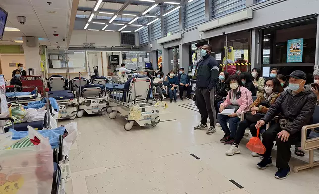 醫管局呼籲市民應將醫療資源留給真正有需要的病人。資料圖片