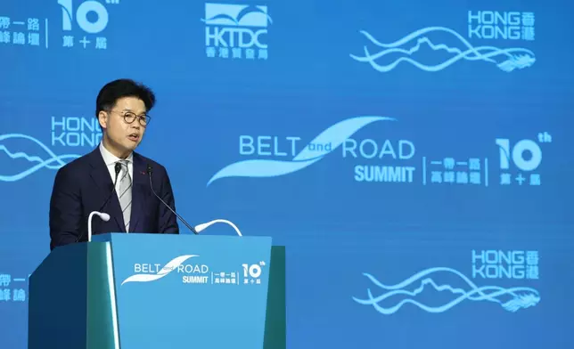 律師會會長湯文龍律師。