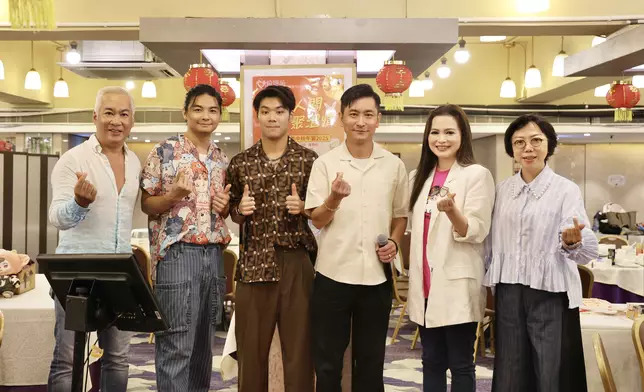 樊亦敏、范振鋒、謝家俊、張光宇、張本立出席《健愛社慈善中秋午宴》。