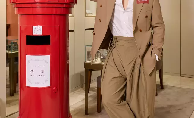 GM宣傳4間景福珠寶分店舉行之「寄・語 Mail for You」限定明信片活動。