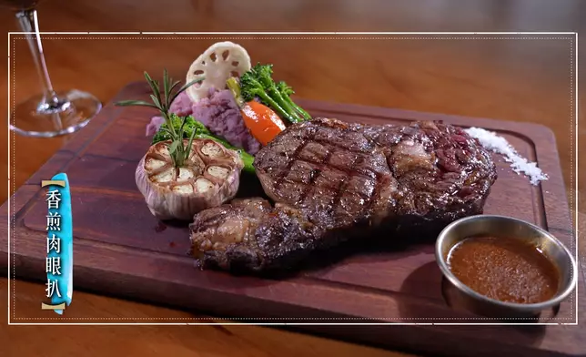 蠔吧還提供特色主菜。