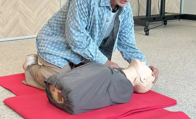 何廣沛多次出演醫療題材劇集，笑言這次角色「變成現實」。