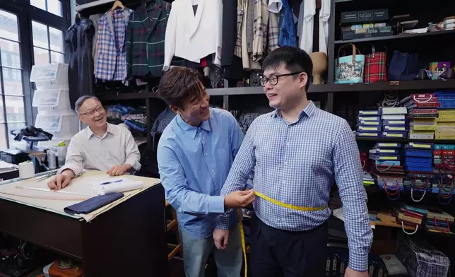 阿Shaun每個步驟都做得好仔細好認真，但一樣都有唔少蝦碌位，到時記住睇節目。