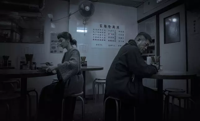 《風林火山》再度公開絕密片段，今次公開有關古天樂與高圓圓的片段彩蛋。