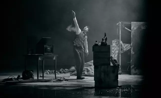 邱士縉（Stanley）新歌《二次醒覺》邀陳蕾填詞，寫出專屬「性感男人魅」。