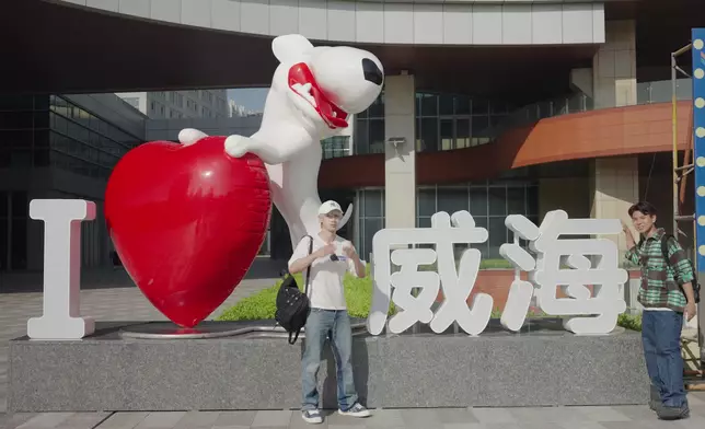 一行人錯過了辦理登船時間。