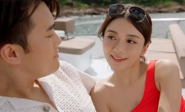 陳星妤同陳浚霆嘅超級親熱戲、尋晚終於播咗喇。