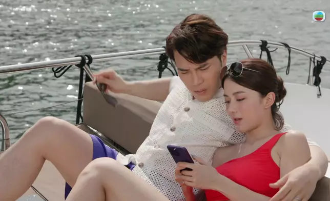 陳星妤同陳浚霆嘅超級親熱戲、尋晚終於播咗喇。