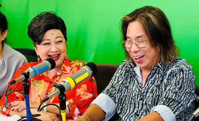 林敏驄笑言怕家燕姐冇錢買戲飛！