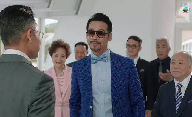 徐榮連安仔結婚咁大日子、都要玩踩場。