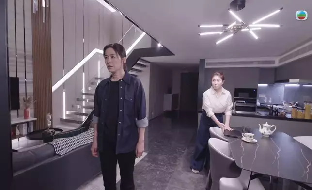 尹詩沛和宣萱在劇中是同學關係。