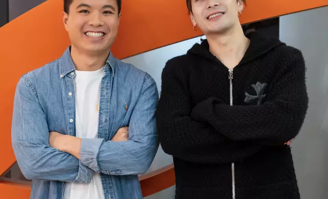 淘寶香港站首家實體店「PapaHome淘寶家具實體店」迎來國際巨星王嘉爾為新股東。