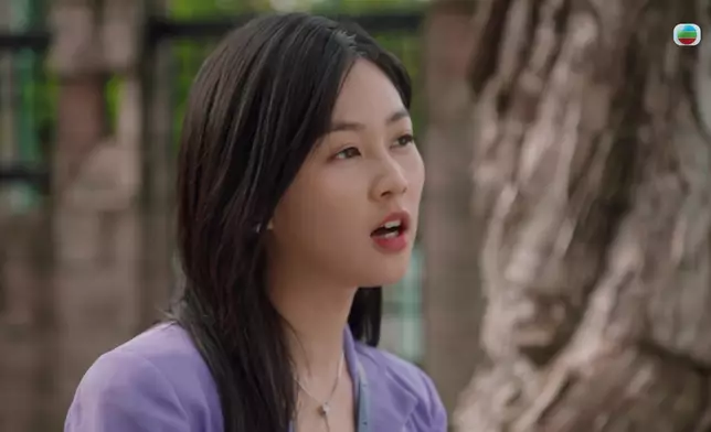 高靜有嘴Gel gel。