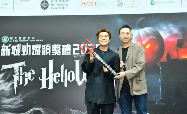 細貓將獲送53次歌曲播放率。