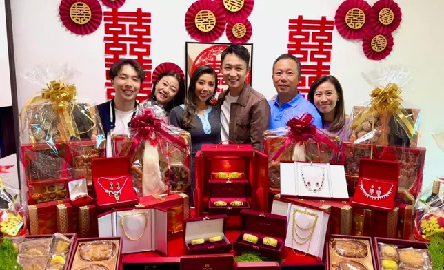 未來外父外母都非常滿意。