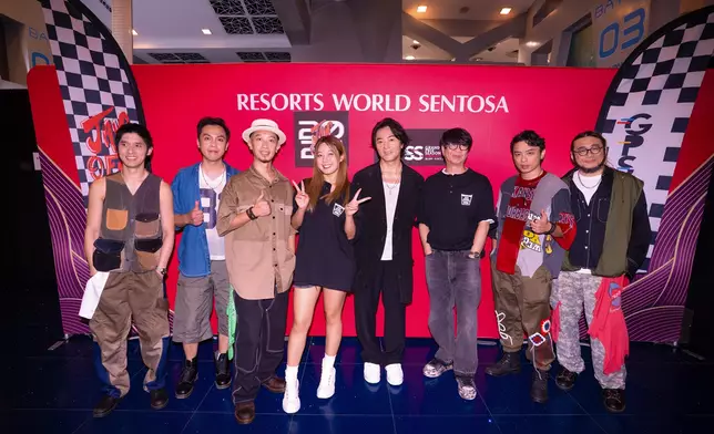 鄭伊健上周末率領黃淑蔓及樂隊Nowhere Boys遠赴新加坡，出席「JAM OFF 2025」音樂會。